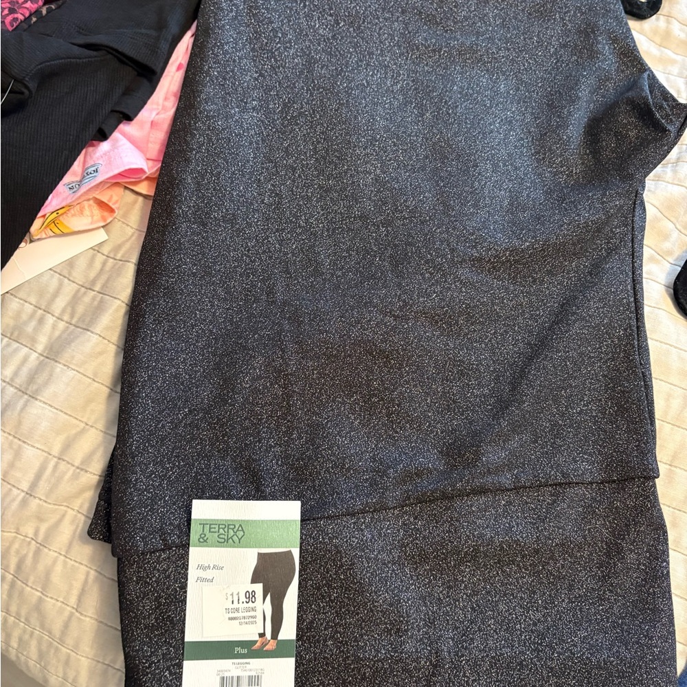 Terra & Sky Sparkling Black Leggings
